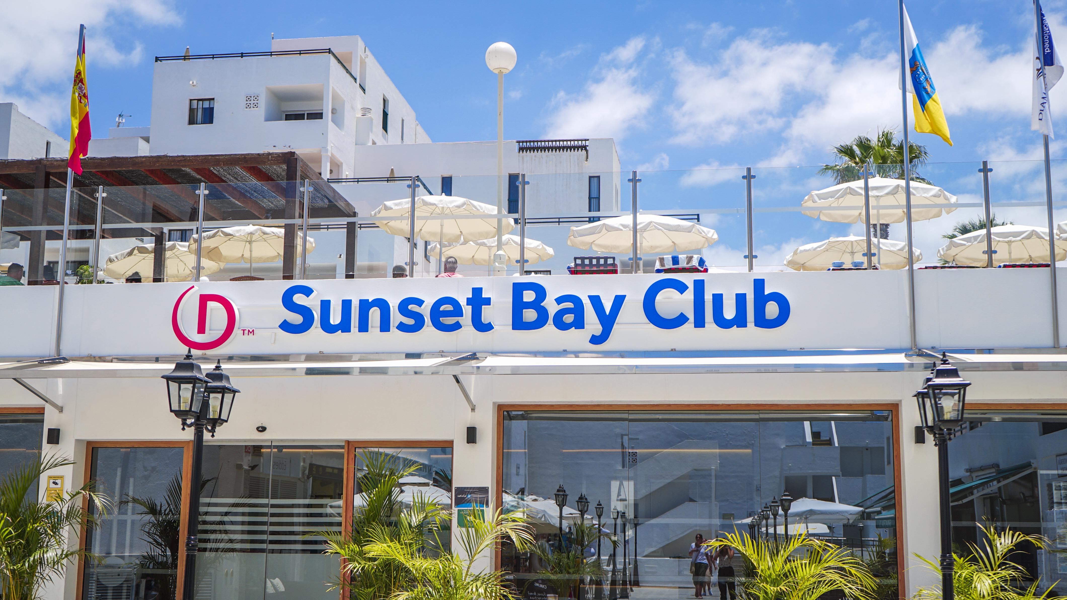 Sunset Bay Club Apartahotel